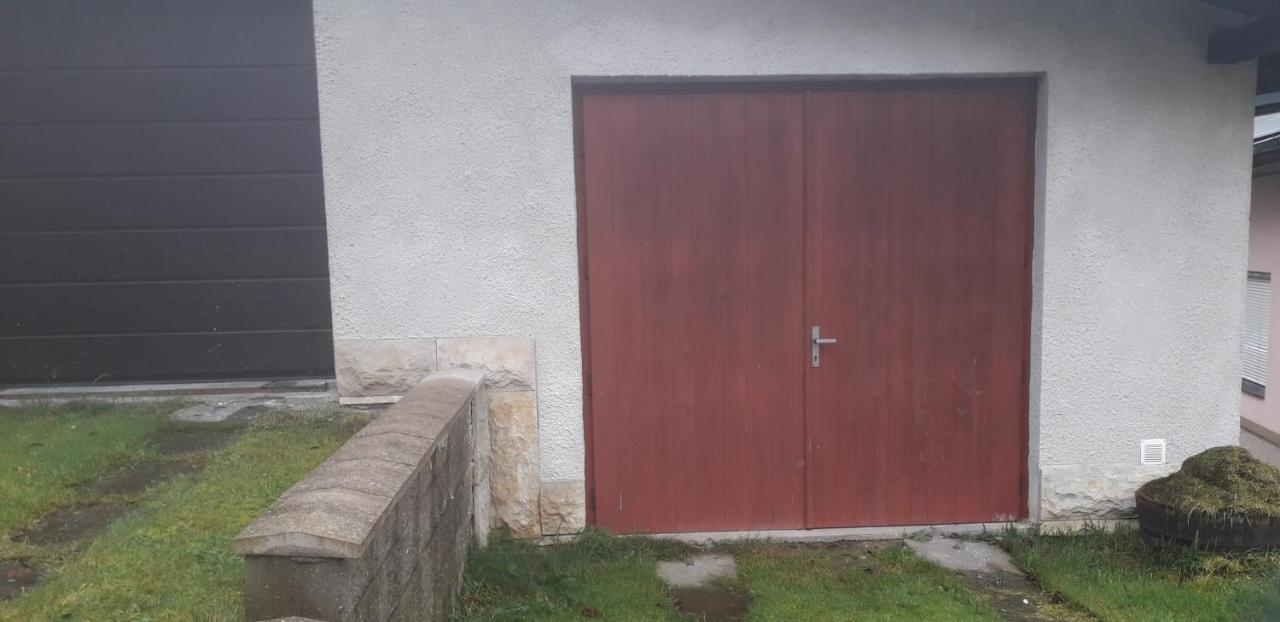 Apartmán Woodcock Poniklá Exteriér fotografie