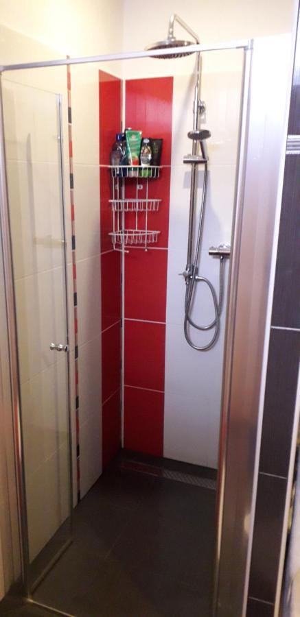 Apartmán Woodcock Poniklá Exteriér fotografie
